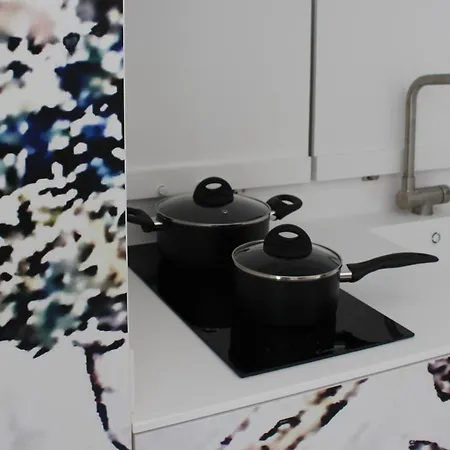 Dani's * Supersano
